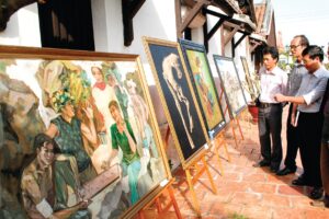 Tăng Cường Đổi Mới và Phát Triển Nền Văn Học Nghệ Thuật Việt Nam